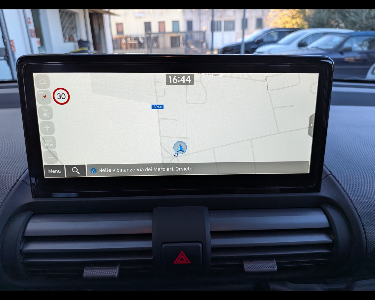Foto HYUNDAI INSTER 49 KWH XCLASS+AP