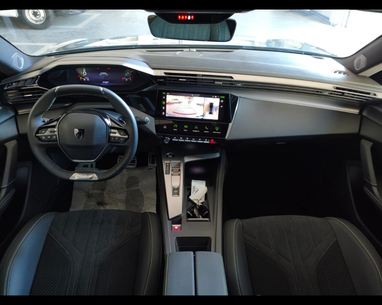 Foto PEUGEOT 408 1.2 hybrid GT 136cv e-dsc6