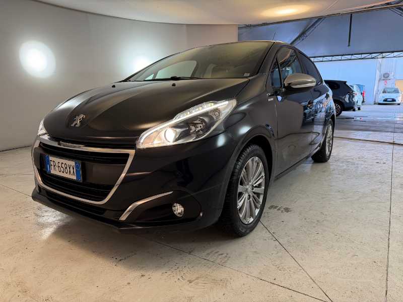 208 - 208 1.2 Puretech Allure S&s 82cv 5p My18