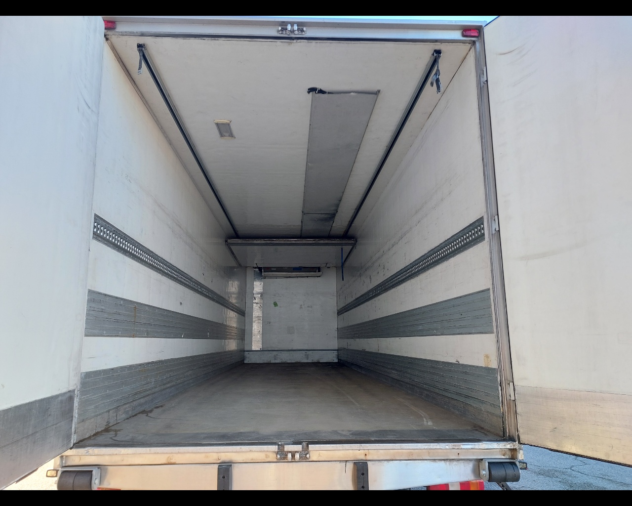 Mercedes  actros 2542 L cab. Str.Sp.2,3 Euro VI(E5) - 12