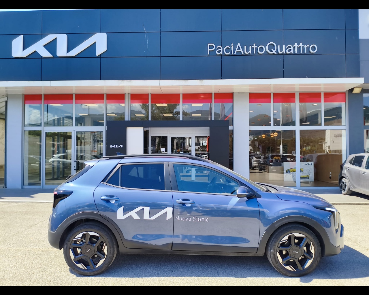Foto KIA NUOVA STONIC 1.0 T-GDI MH STYLE LAUNCH
5 Door