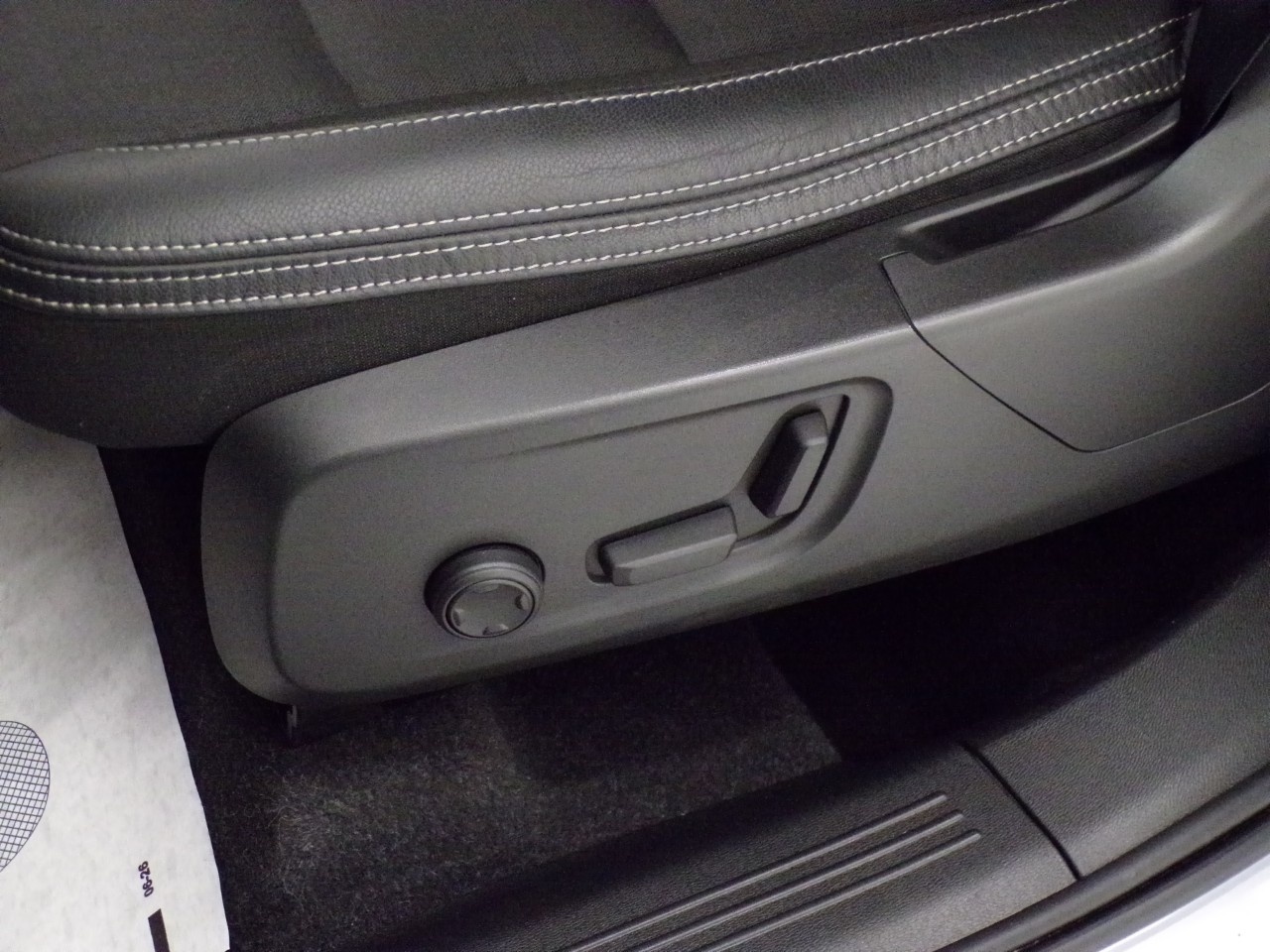 Volvo XC40 XC40 1.5 T3 Momentum Geartronic - 14