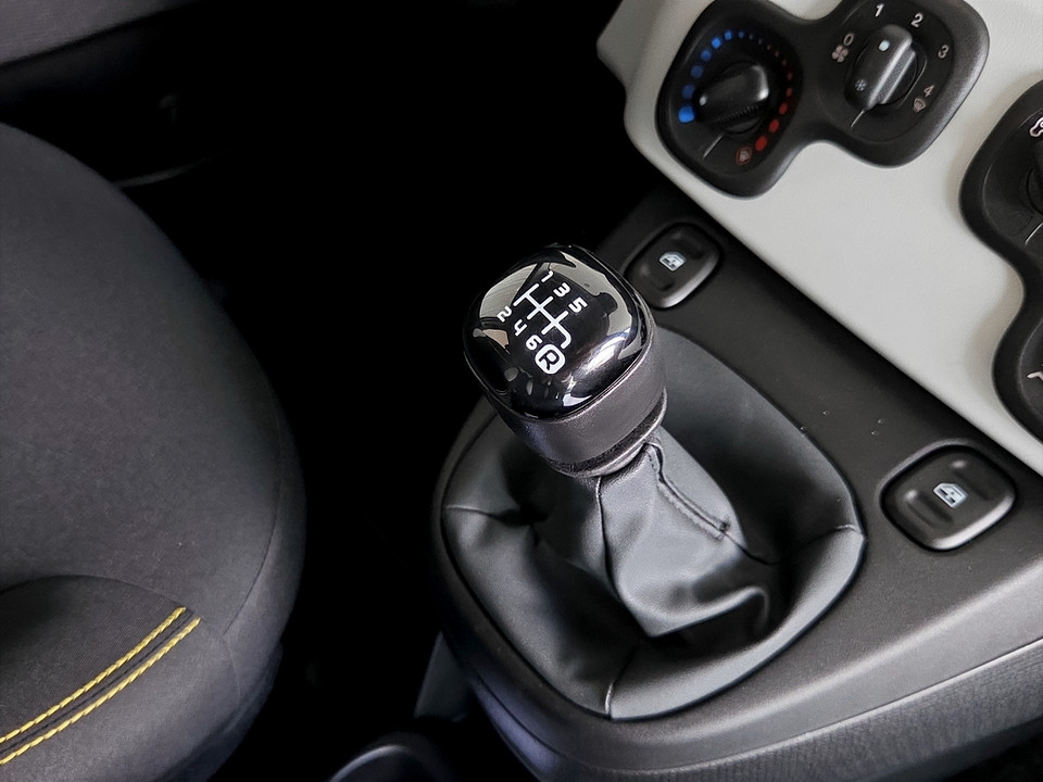FIAT Panda Pandina My26 1.0 65cv Hybrid Cross Ibrida km0 - 15