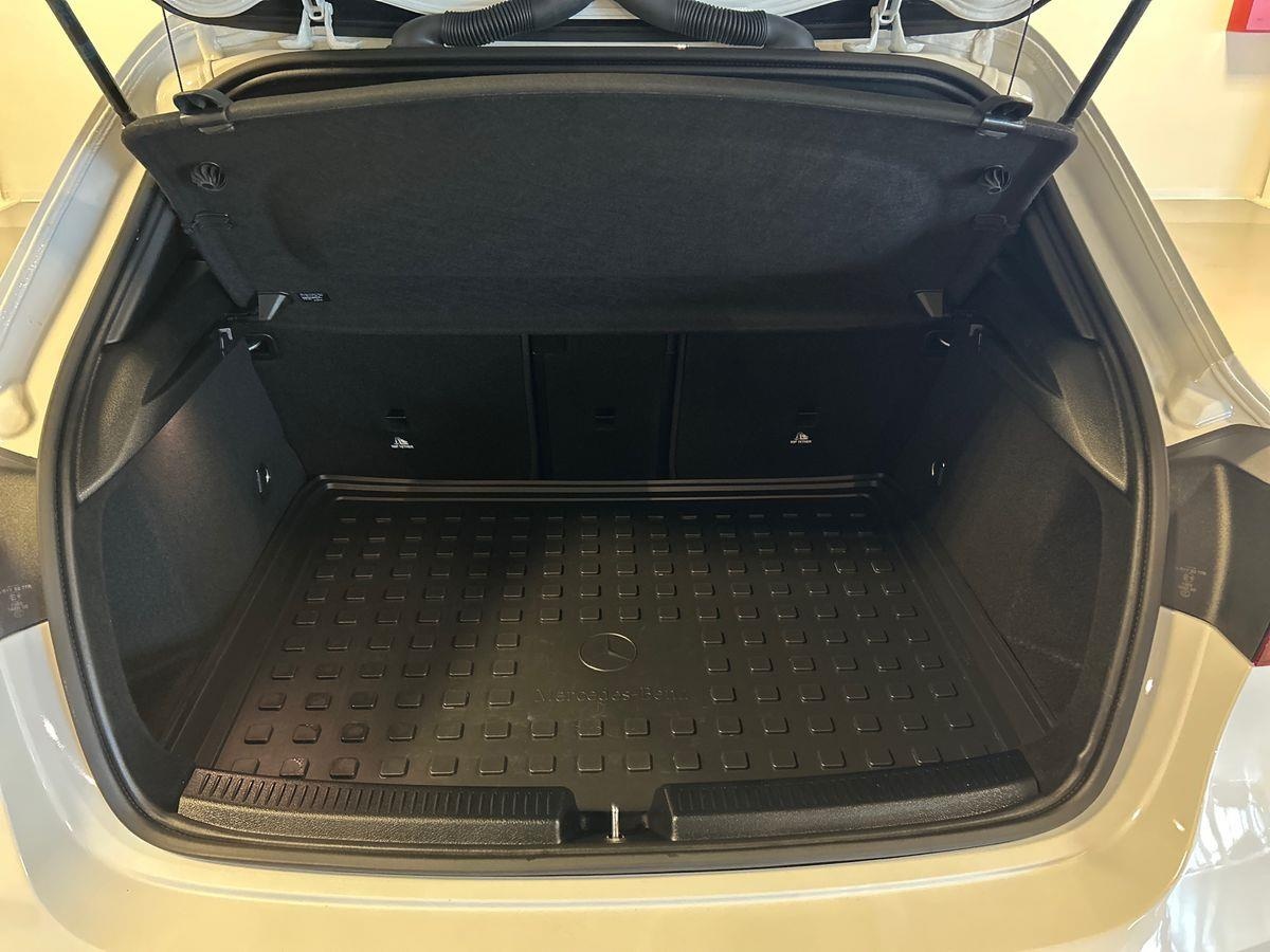 Mercedes Classe A Classe A 180 Advanced Plus AMG Line 7G-DCT - 8