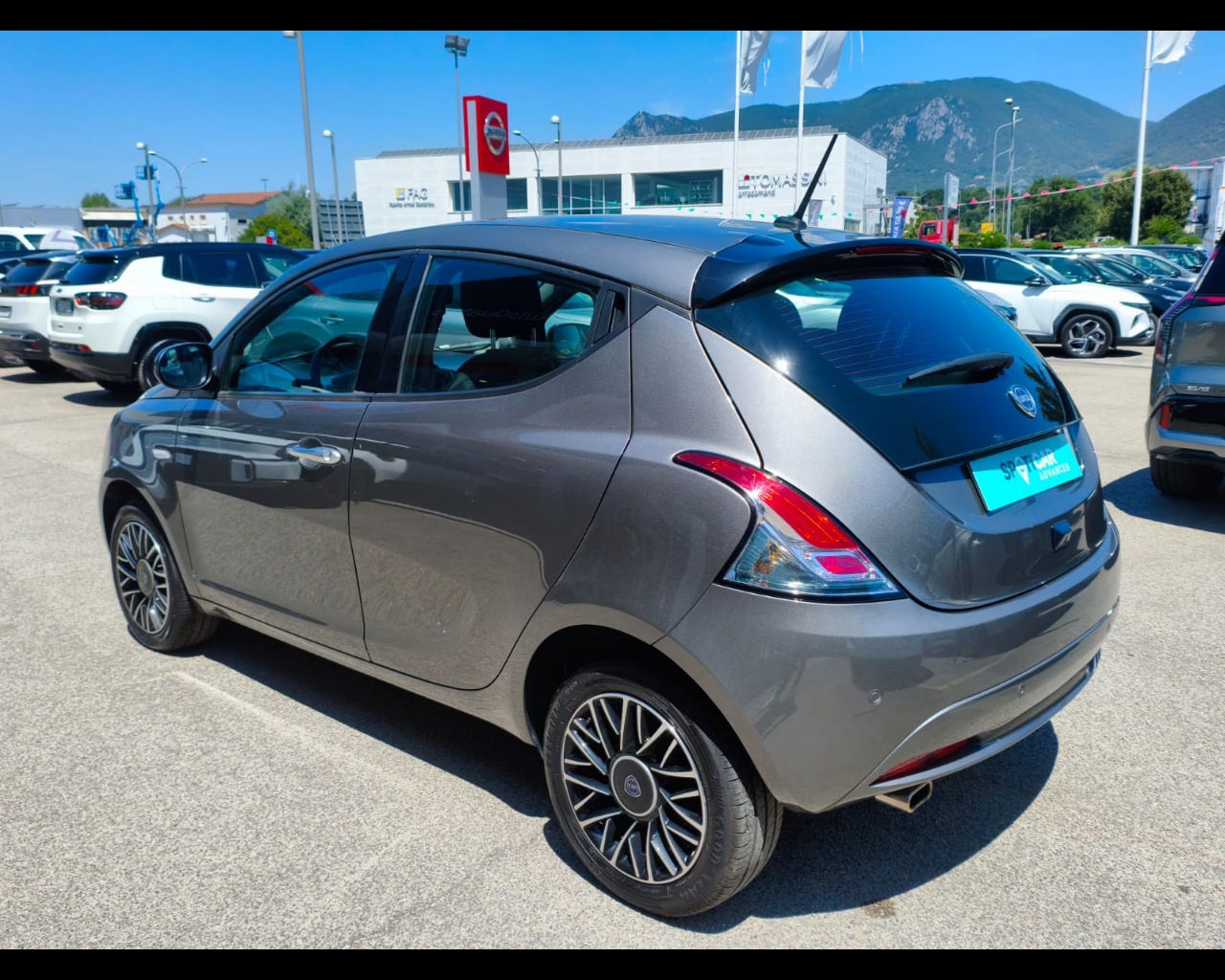 Foto LANCIA Ypsilon 1.0 firefly hybrid Platino s&s 70cv
