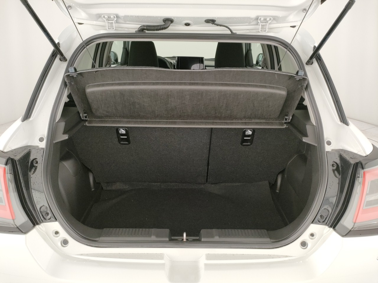 Suzuki Swift Nuovo Ibrido benzina Swift Porto Mantovano