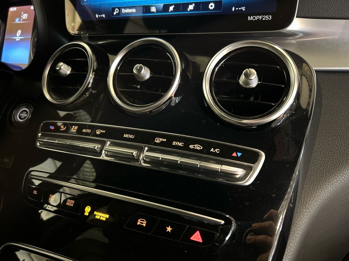 Mercedes GLC Coupé GLC Coupe 220 D Sport 4Matic 9G-Tronic Plus - 14