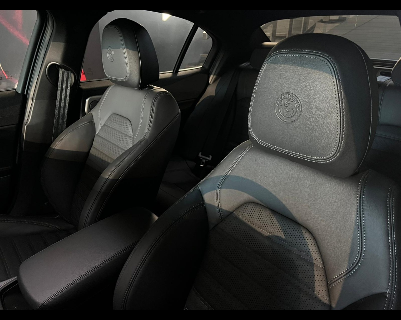 Foto ALFA ROMEO Giulia My24 Diesel 210 Cv Veloce