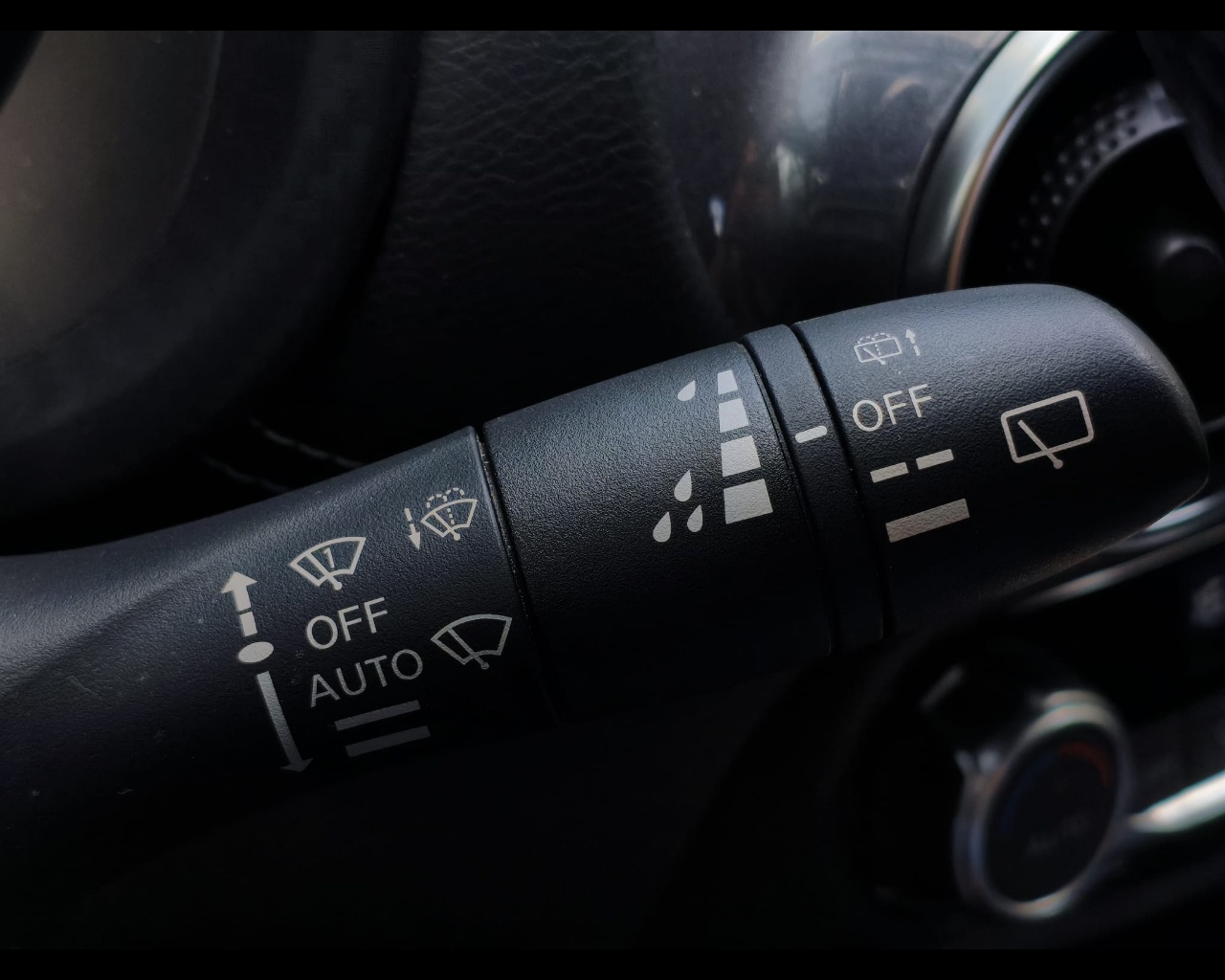 Foto NISSAN Juke 1.6 hev N-Connecta