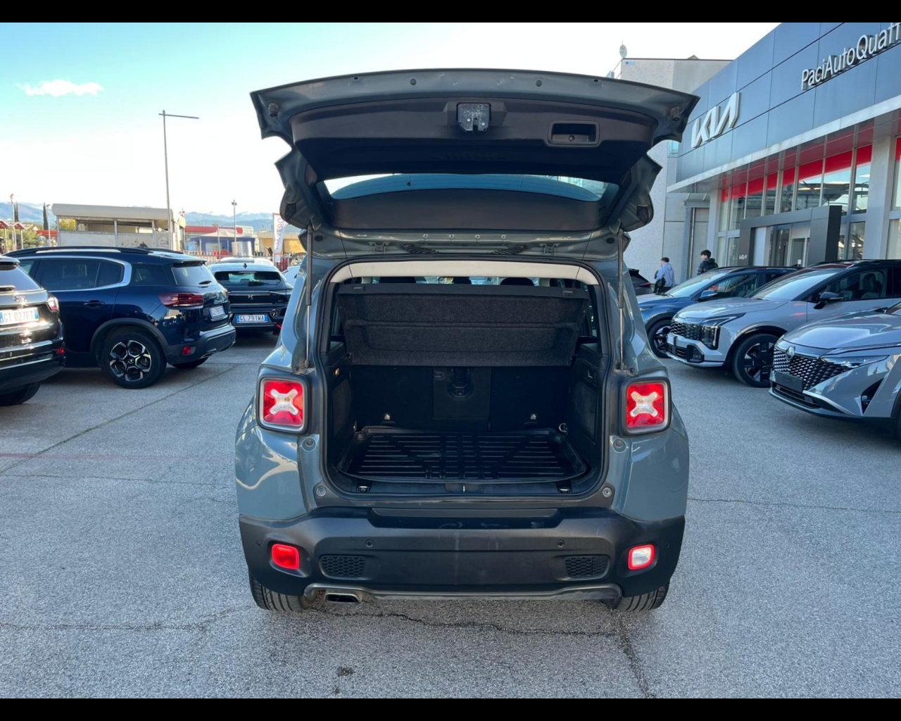 Foto JEEP Renegade 2.0 mjt Limited 4wd 140cv auto 9m
