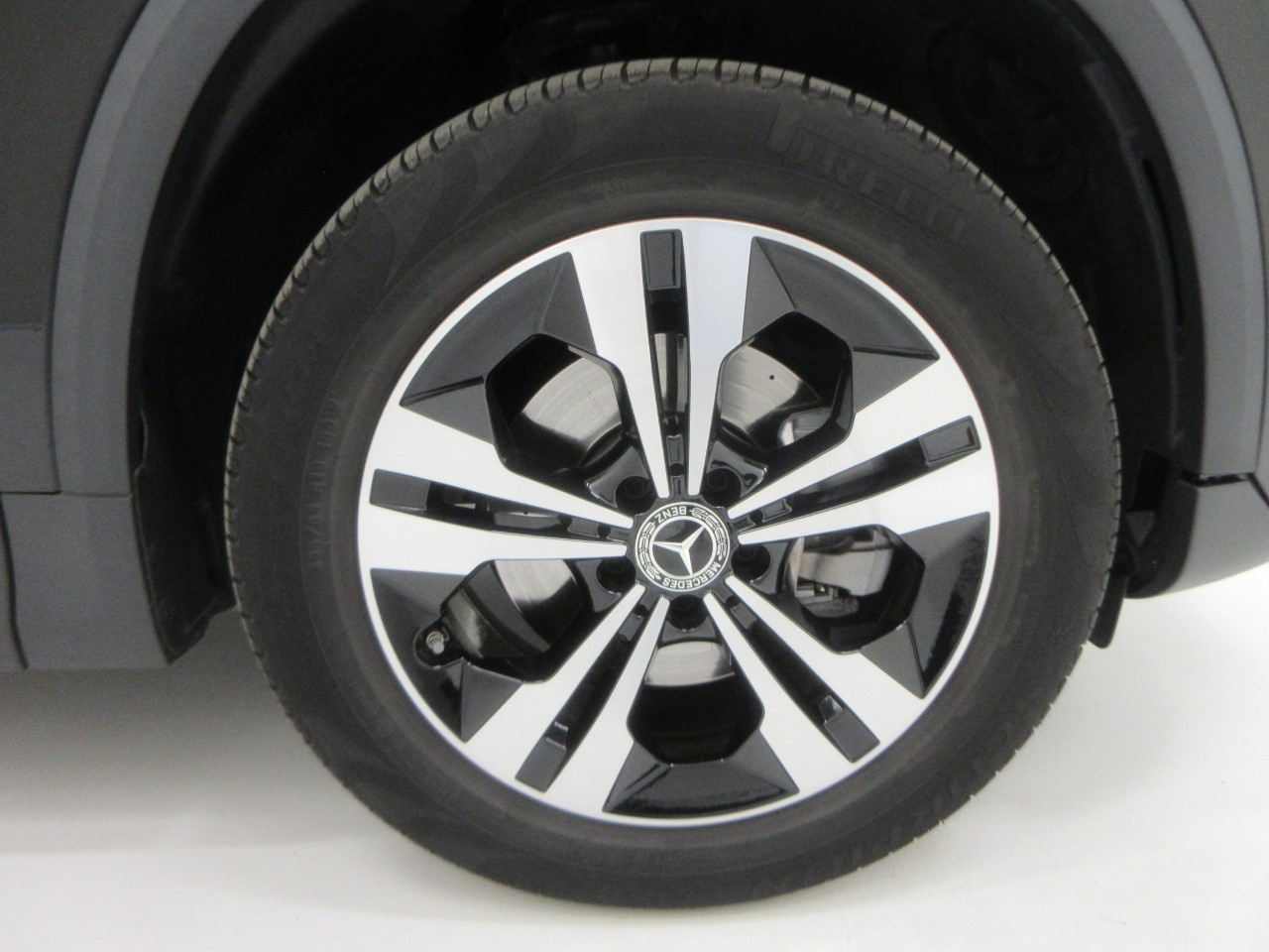 Mercedes GLA GLA 180 D Sport Plus 8G-DCT - 4