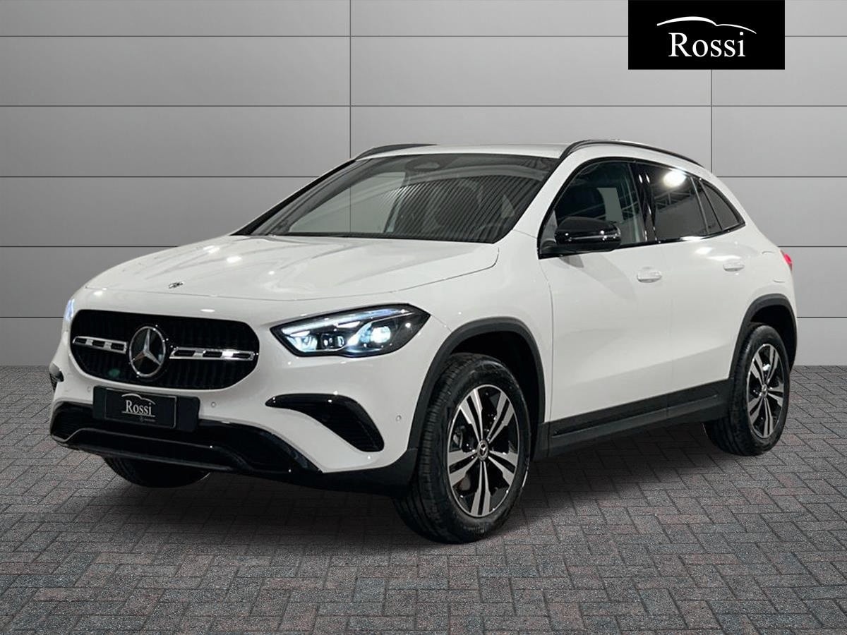 Mercedes-Benz GLA 200 d