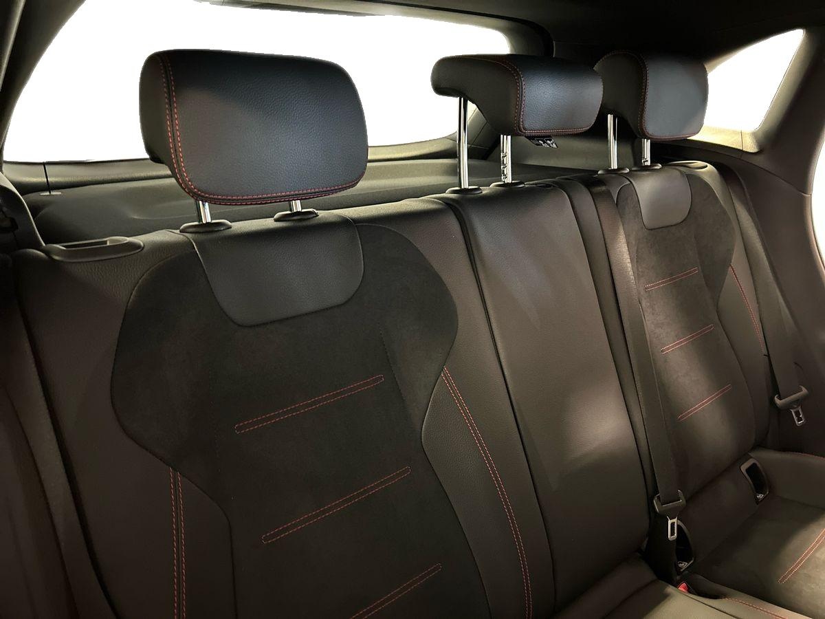 Mercedes GLA GLA 200 D Premium 4Matic 8G-DCT - 16