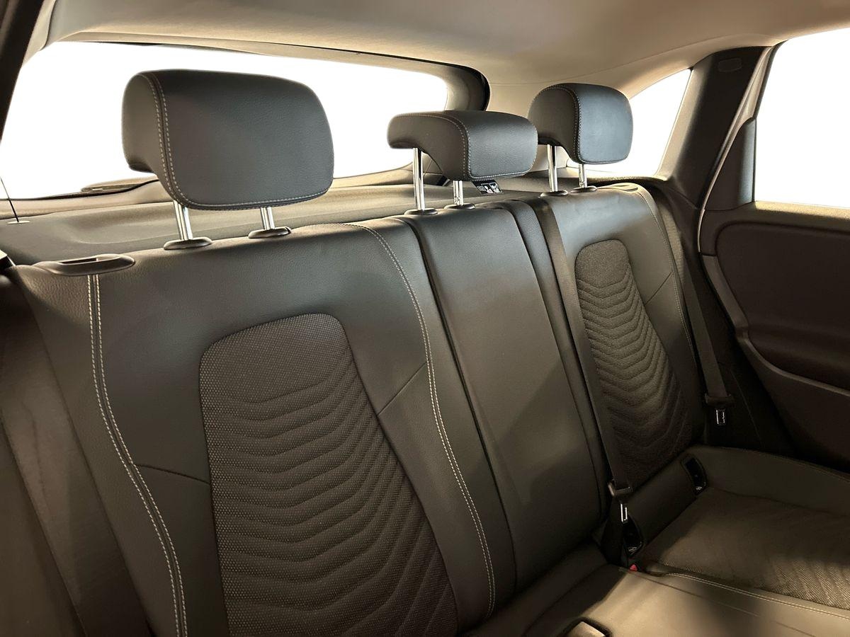 Mercedes  Classe B 180 D Executive 8G-DCT - 16