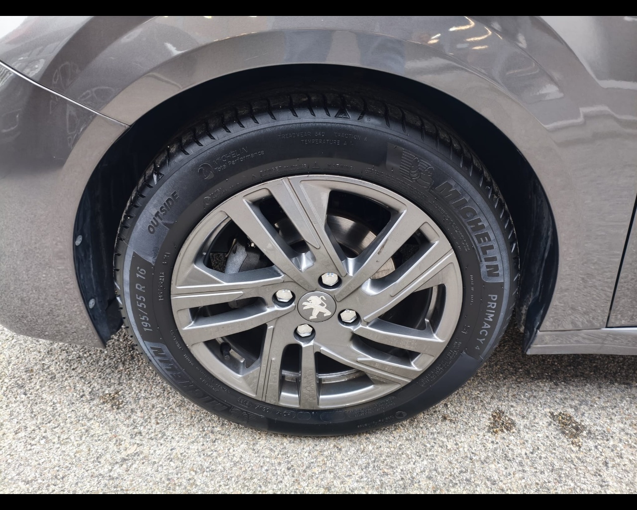 Foto PEUGEOT 208 1.2 puretech Active Pack s&s 75cv