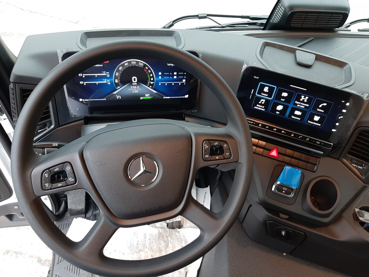 Mercedes Arocs Arocs  4148 B - 8