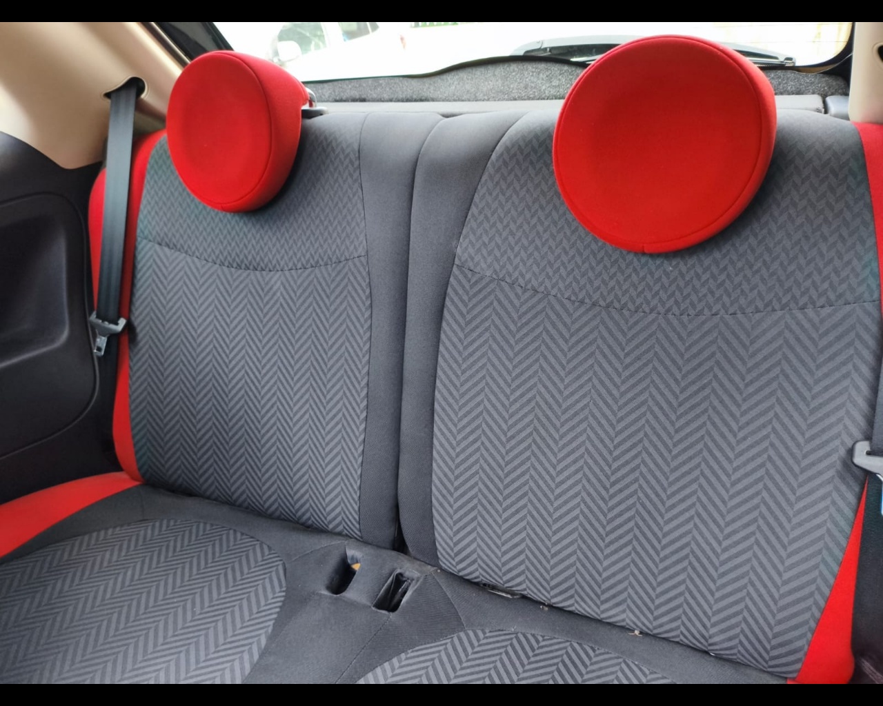 Foto FIAT 500 1.2 69cv edizione "Rosso Amore" 