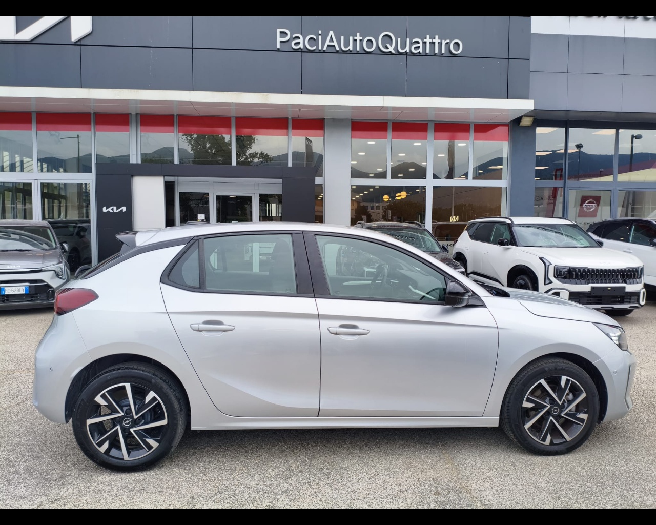 Foto OPEL Corsa 1.2 GS s&s 100cv