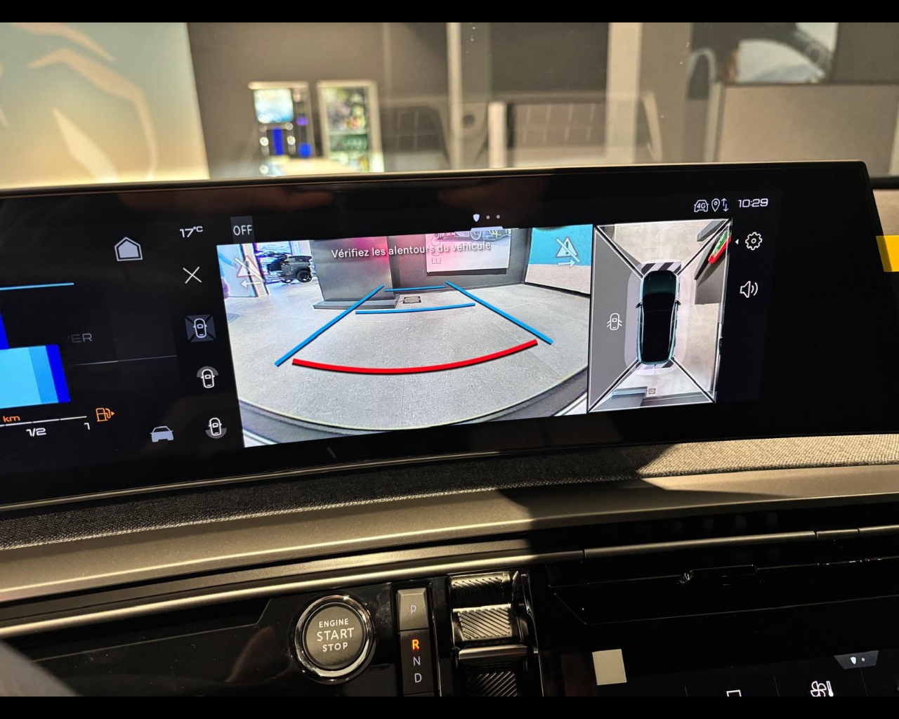 Foto PEUGEOT 3008 1.2 hybrid GT 136cv e-dcs6