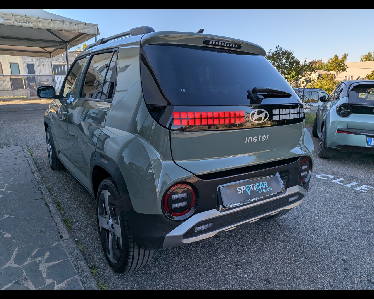 Foto HYUNDAI INSTER 49 KWH XCLASS+AP