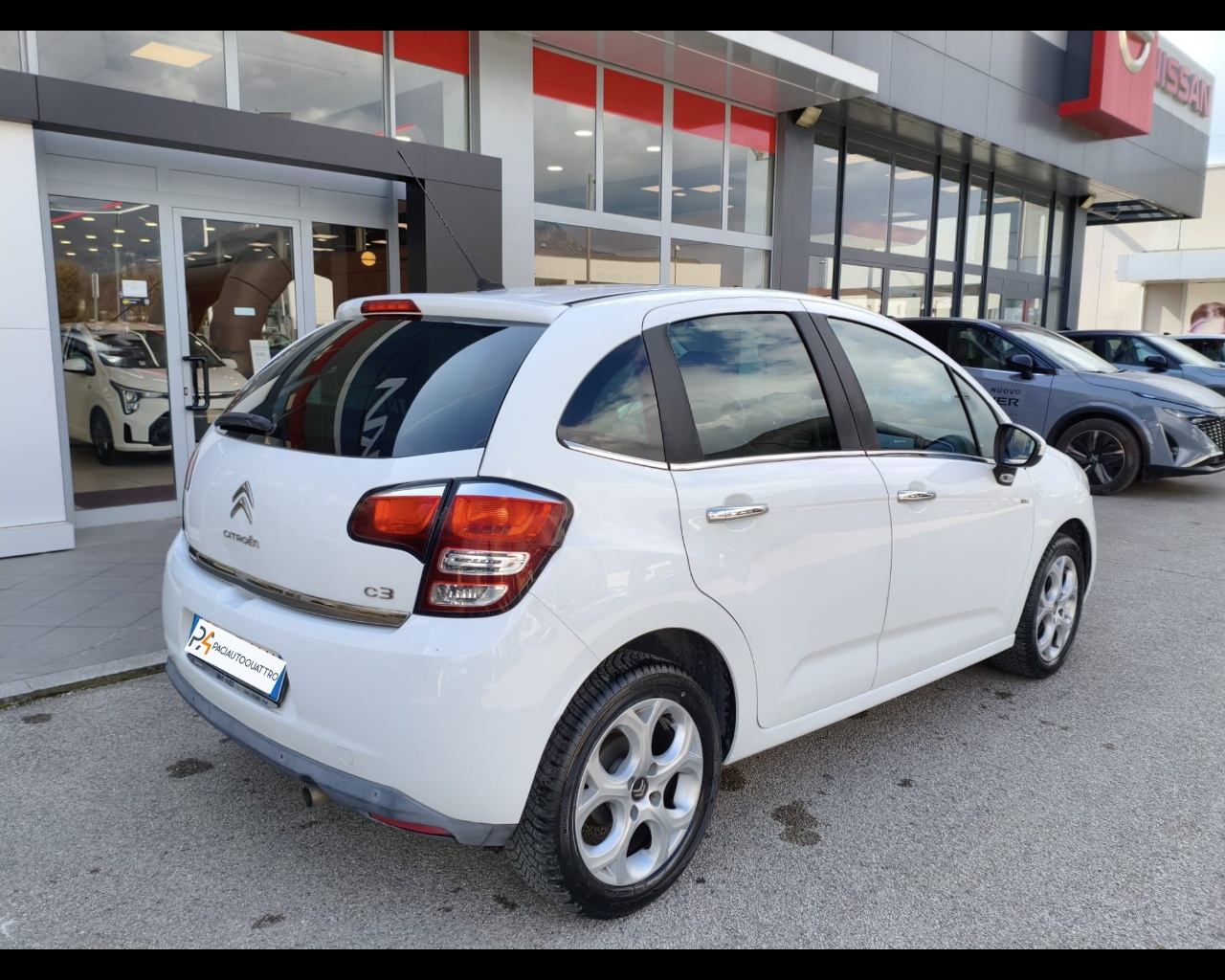 Foto CITROEN C3 1.2 puretech Exclusive 82cv E6