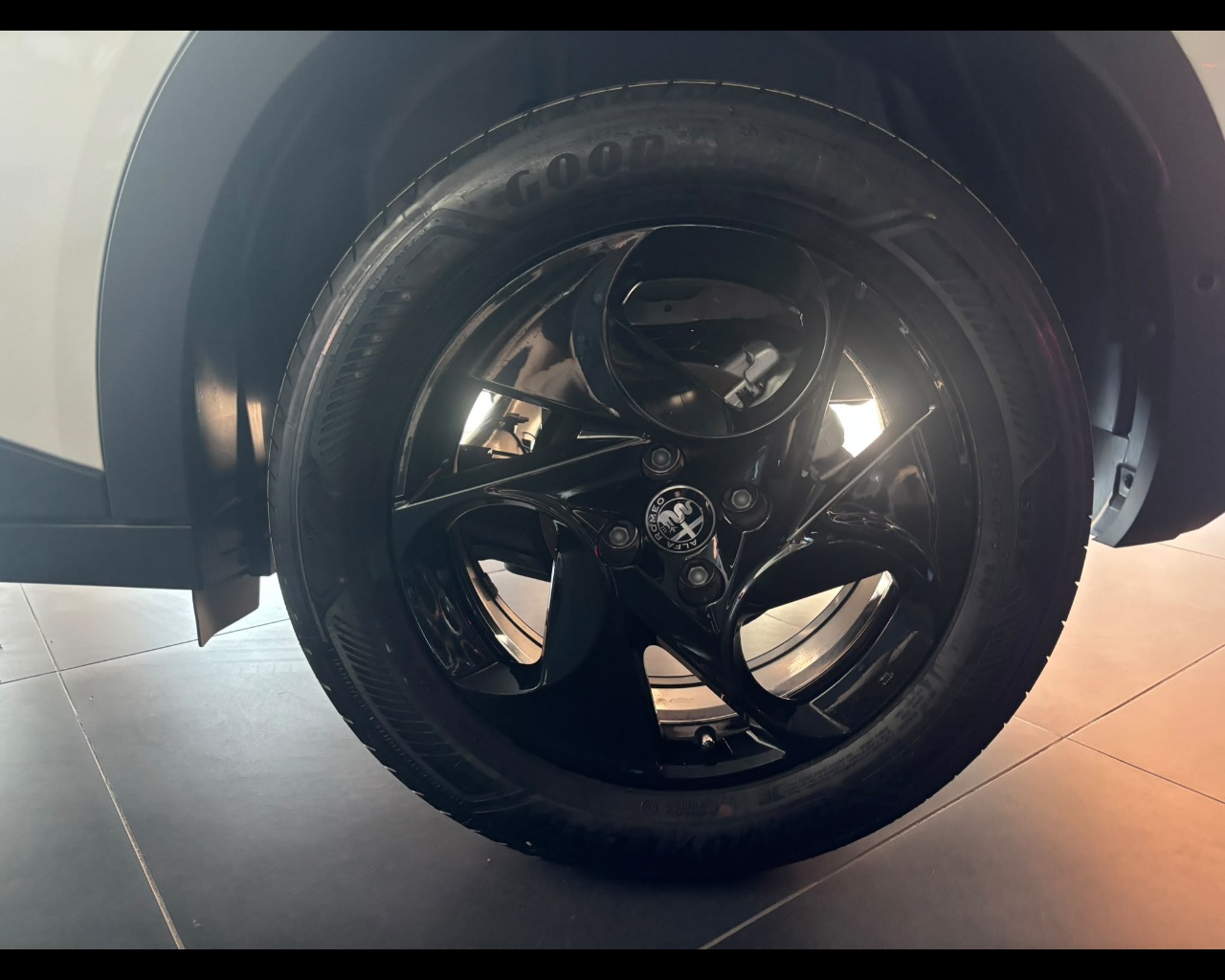 Foto ALFA ROMEO Junior Ibrida Ibrida 1.2 136cvHybrid Edct6