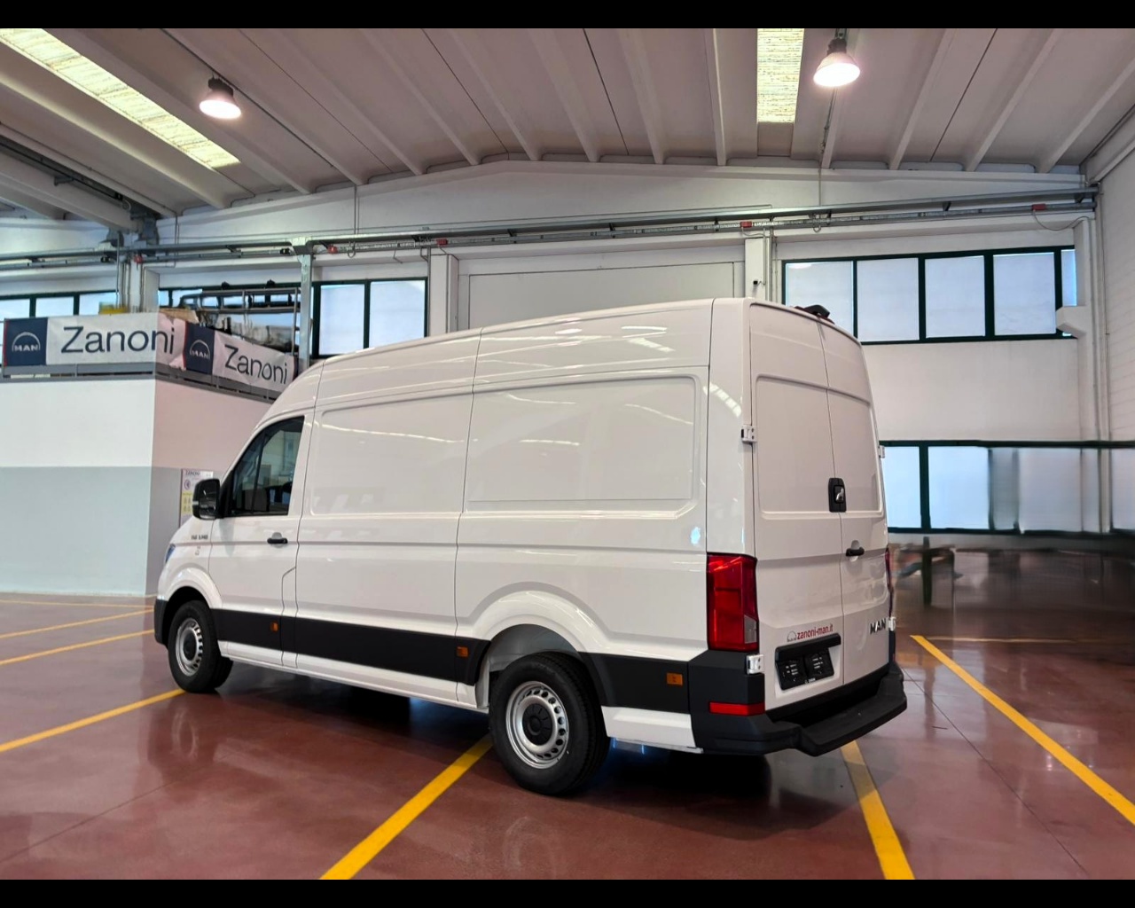 MAN TGE 3.140 FURGONE P. 3640 AUTOMATICO