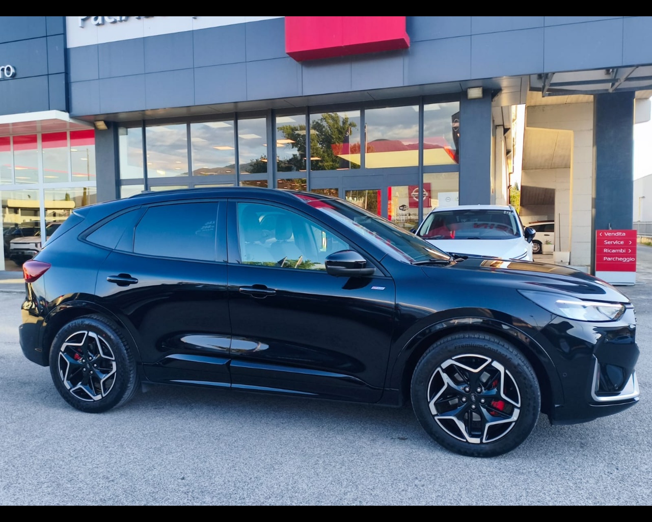 Foto FORD Kuga 2.5 full hybrid ST-Line X 2wd 190cv cvt