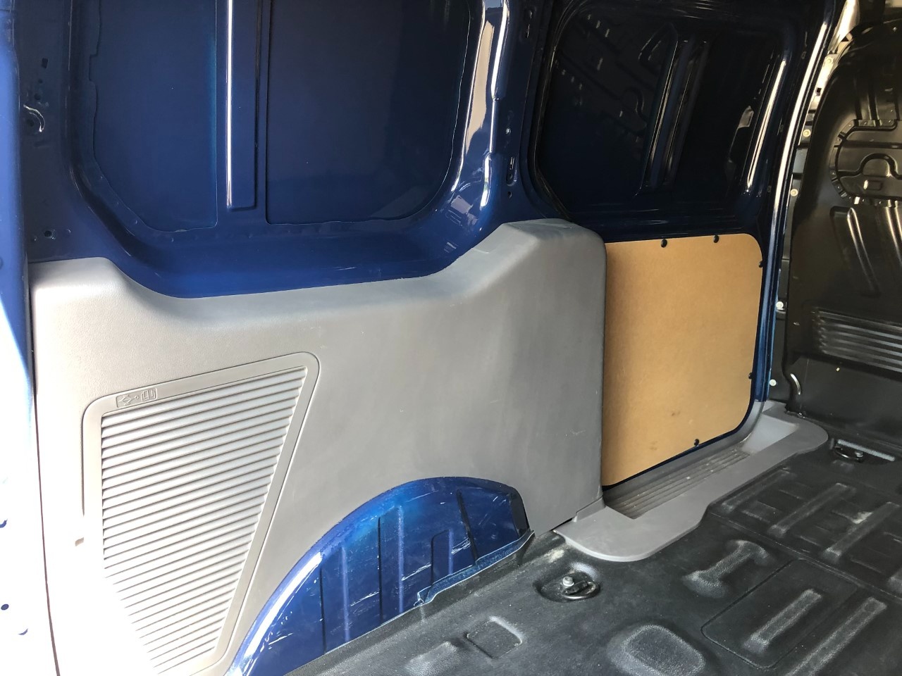 Ford Transit Connect II Transit Connect 240 1.5 tdci 100cv Titanium L2H1 E6.2 - 17