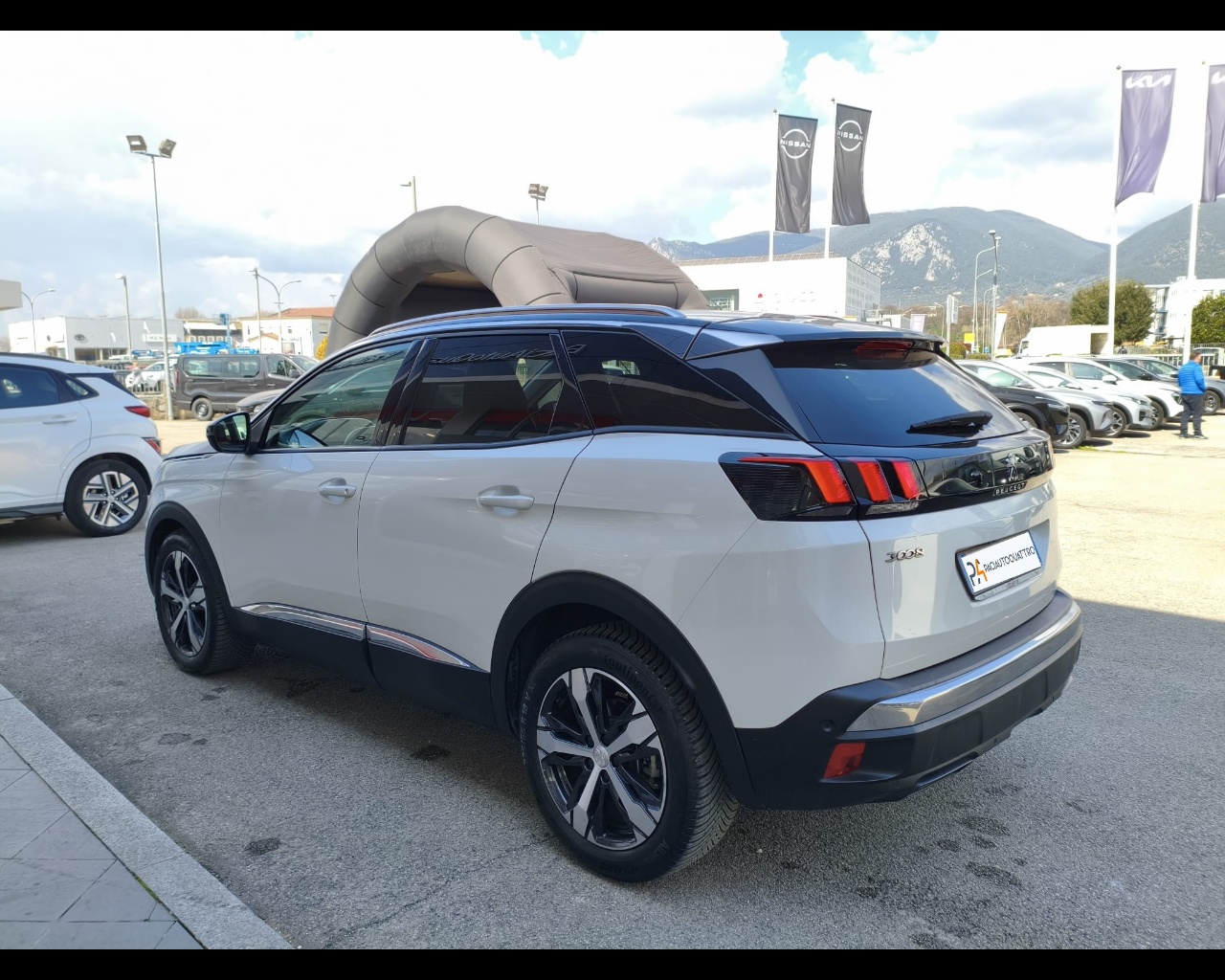 Foto PEUGEOT 3008 1.2 puretech t Allure s&s 130cv 