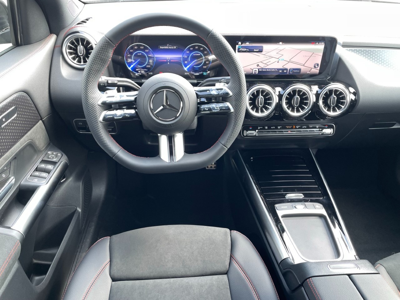 Mercedes EQA EQA 250+ AMG Line Advanced - 10