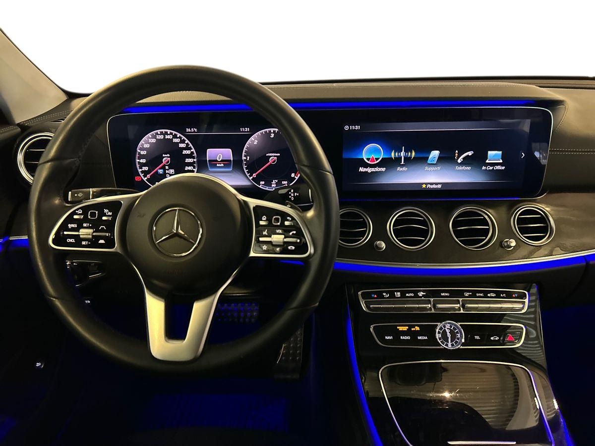 Mercedes Classe E Station Wagon Classe E Station Wagon All-Terrain 220 D Sport 4Matic 9G-Tronic Plus - 11