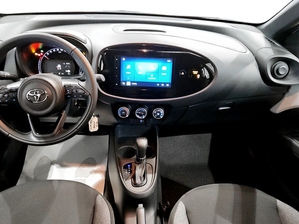 TOYOTA Aygo X 1.0 Active 72cv s-cvt Benzina Usato - 8