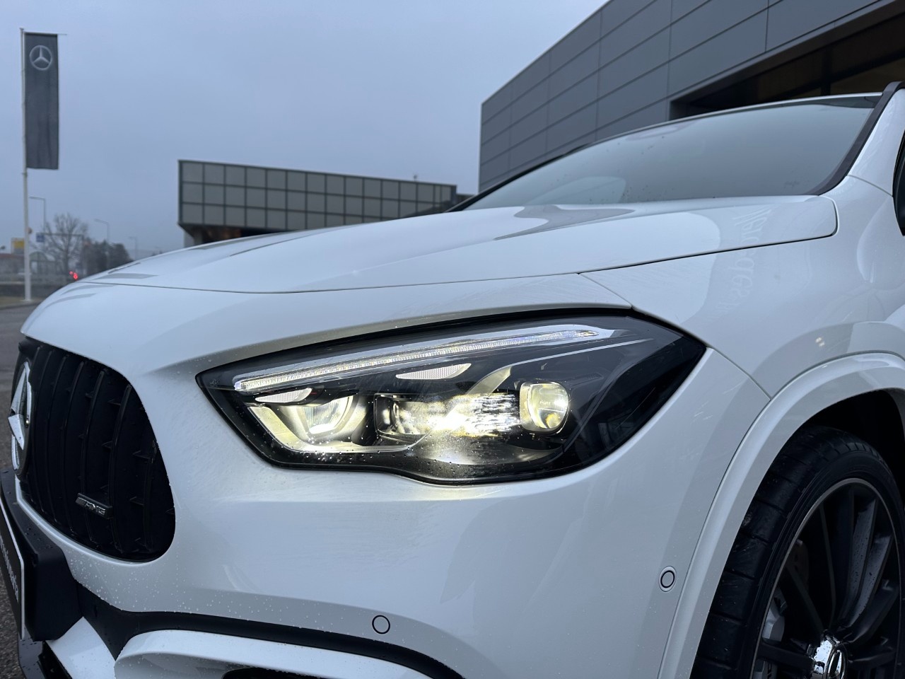 Mercedes-AMG GLA AMG GLA 35 AMG 4Matic ADVANCED PLUS - AMG - 13