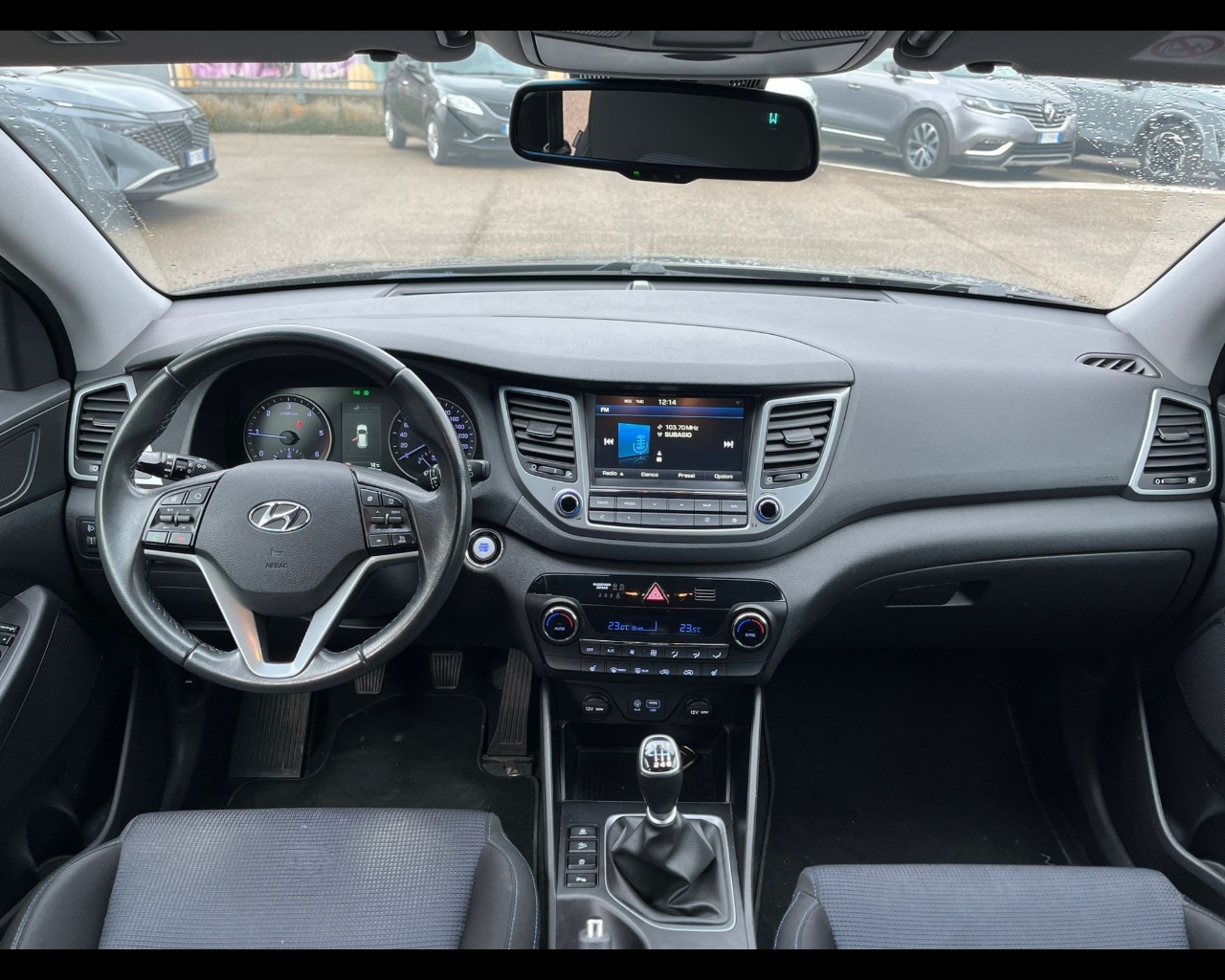 Foto HYUNDAI Tucson 1.7 crdi Xpossible 2wd 115cv