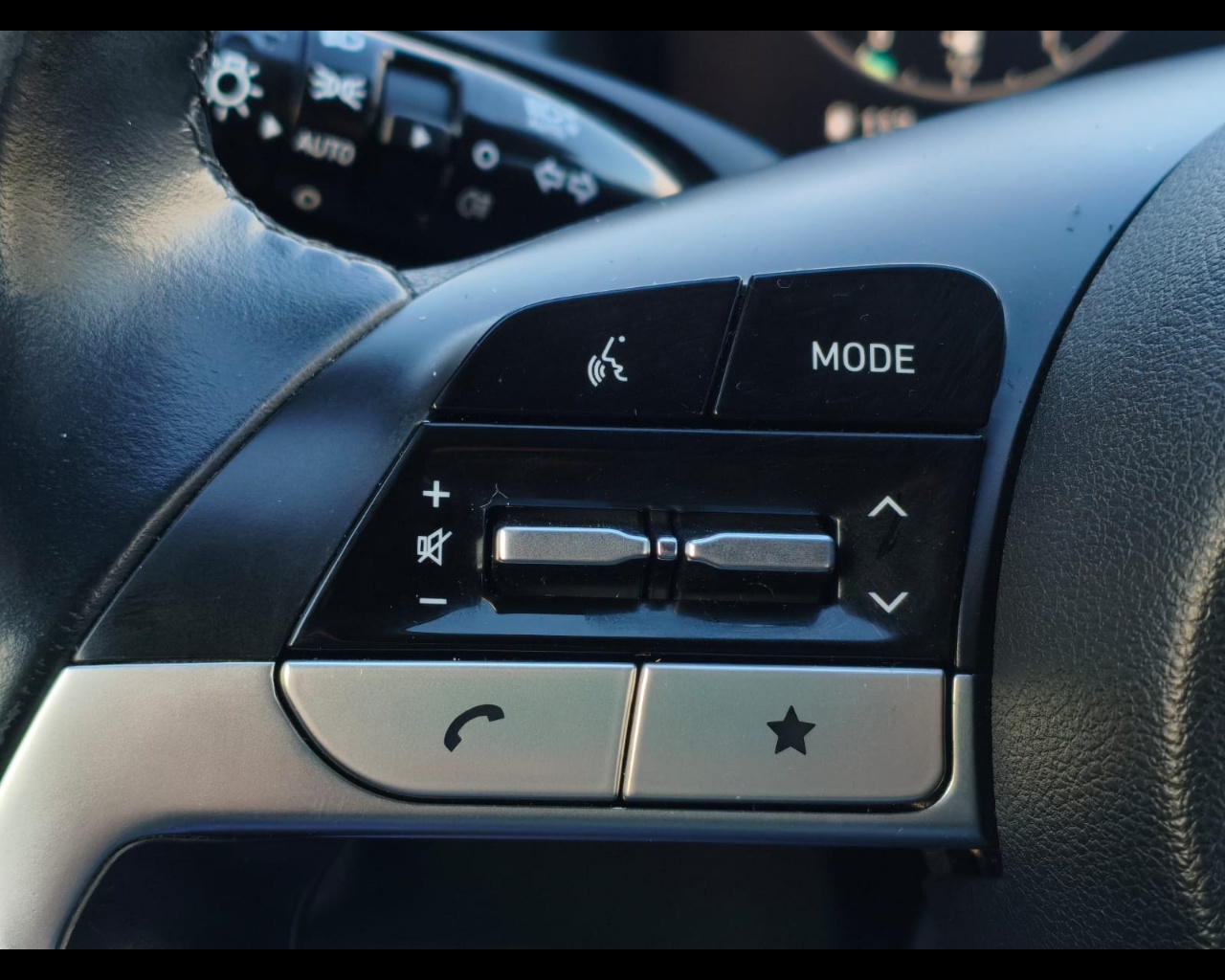 Foto HYUNDAI Tucson 1.6 t-gdi 48V Xline 2wd imt