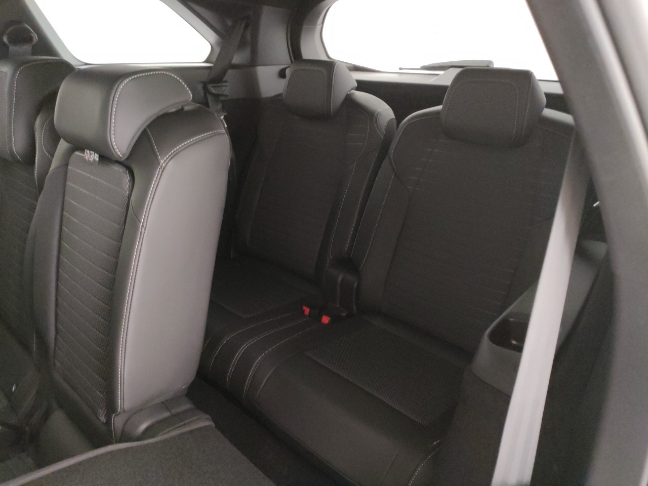Peugeot 5008 KM0 2025 5008 Porto Mantovano
