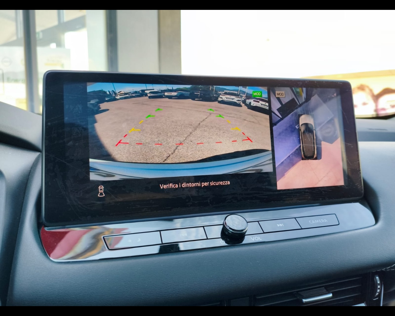 Foto NISSAN Qashqai 1.5 e-power 90th Anniversary 2wd