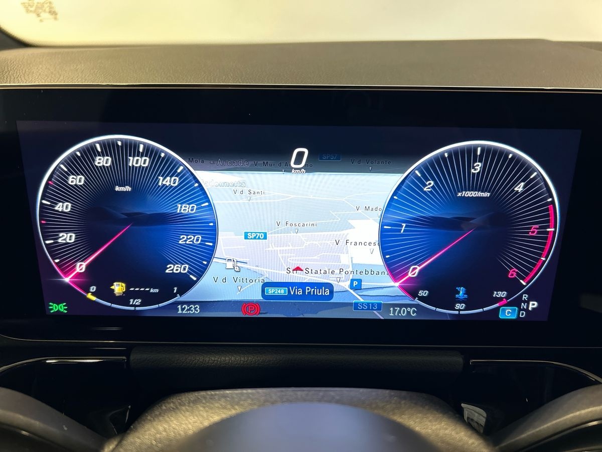 Mercedes  GLA 200 D AMG Line Advanced Plus 4Matic 8G-DCT - 12