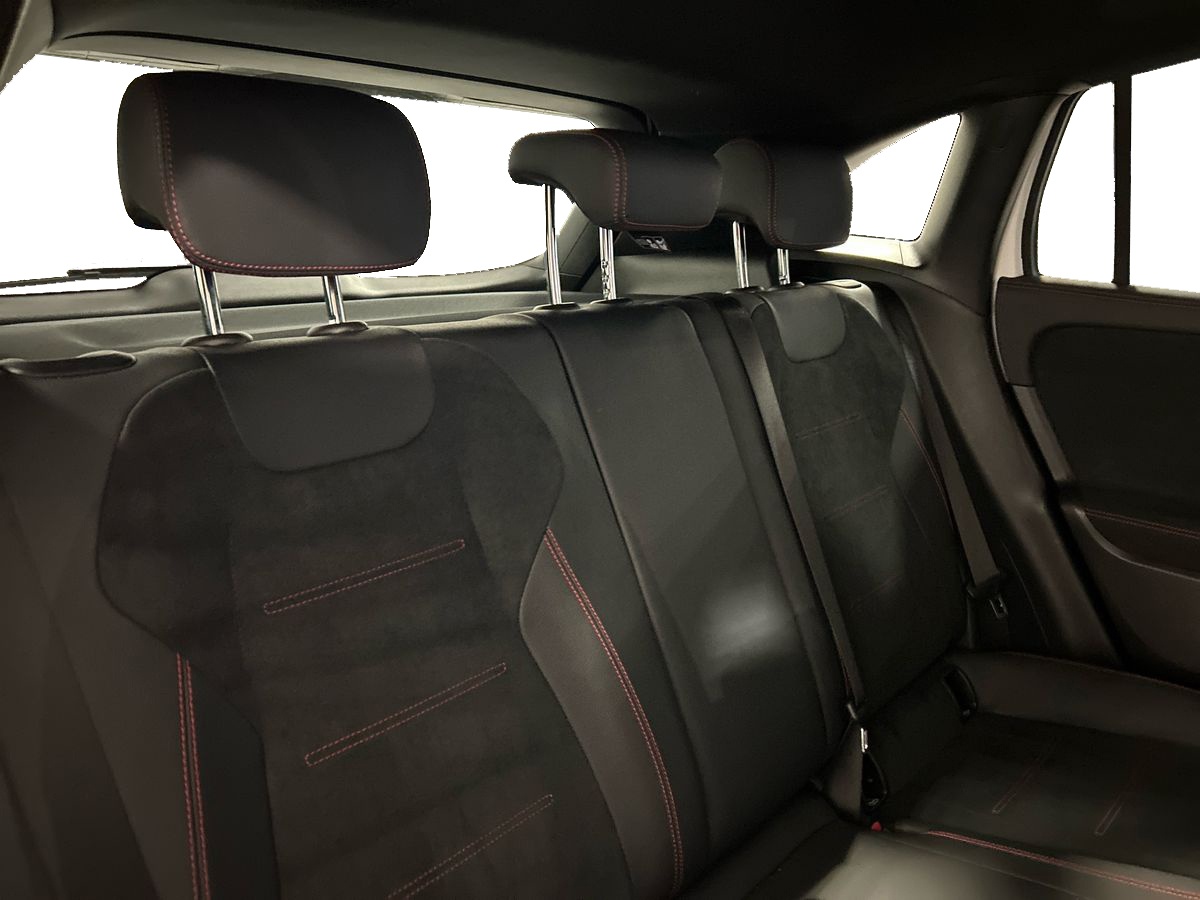 Mercedes GLA GLA 200 D Premium 4Matic 8G-DCT - 16