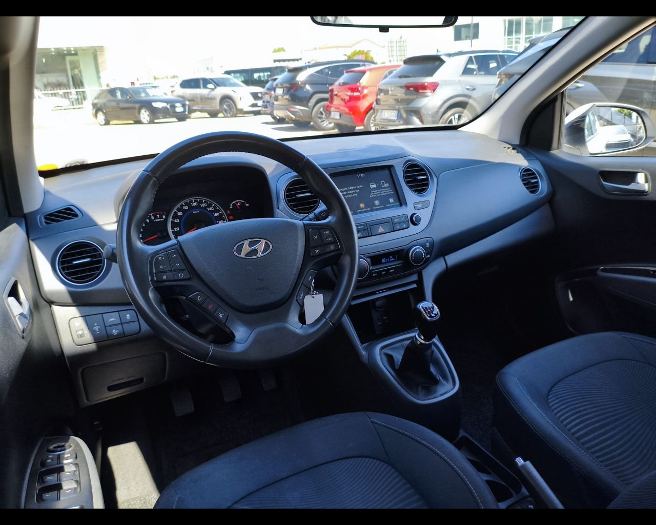 Foto HYUNDAI i10 1.0 Prime