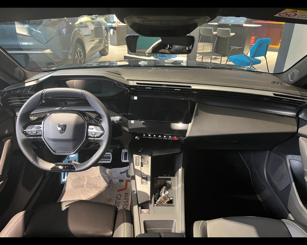 Foto PEUGEOT 308 1.2 hybrid GT 145cv e-dcs 6