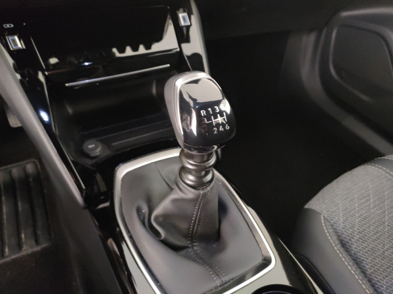 Peugeot 2008 Usato 2025 2008 Porto Mantovano