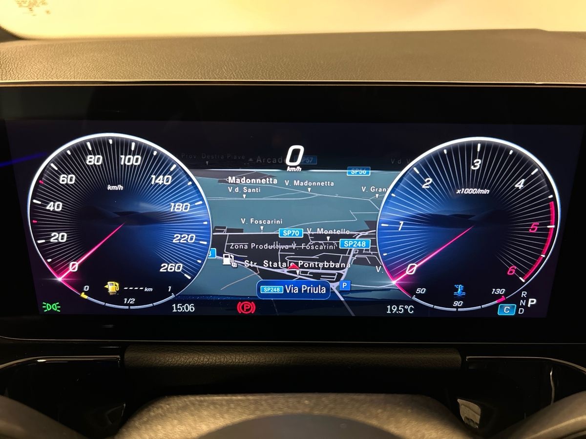 Mercedes GLA GLA 200 d AMG Line Advanced Plus 4matic auto - 13