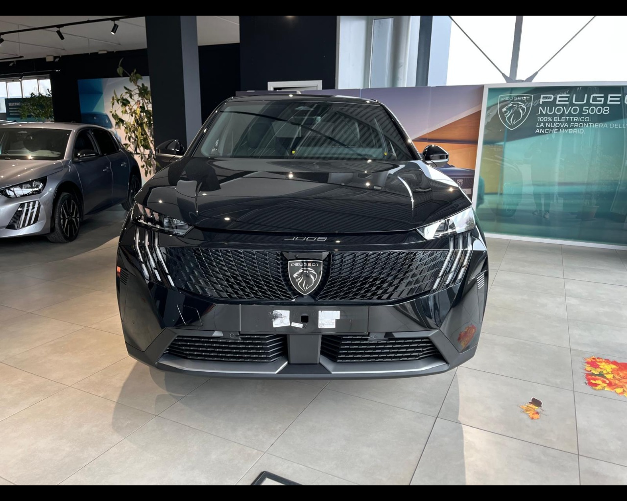 Foto PEUGEOT 3008 1.2 hybrid GT 136cv e-dcs6