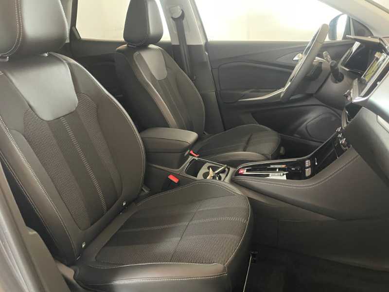 Grandland Business Elegance 1.2 130cv At8