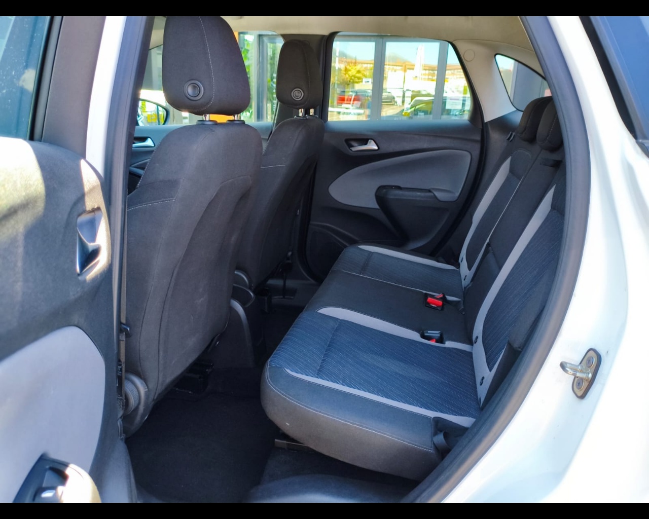 Foto OPEL Crossland X 1.5 ecotec Design Line s&s 102cv