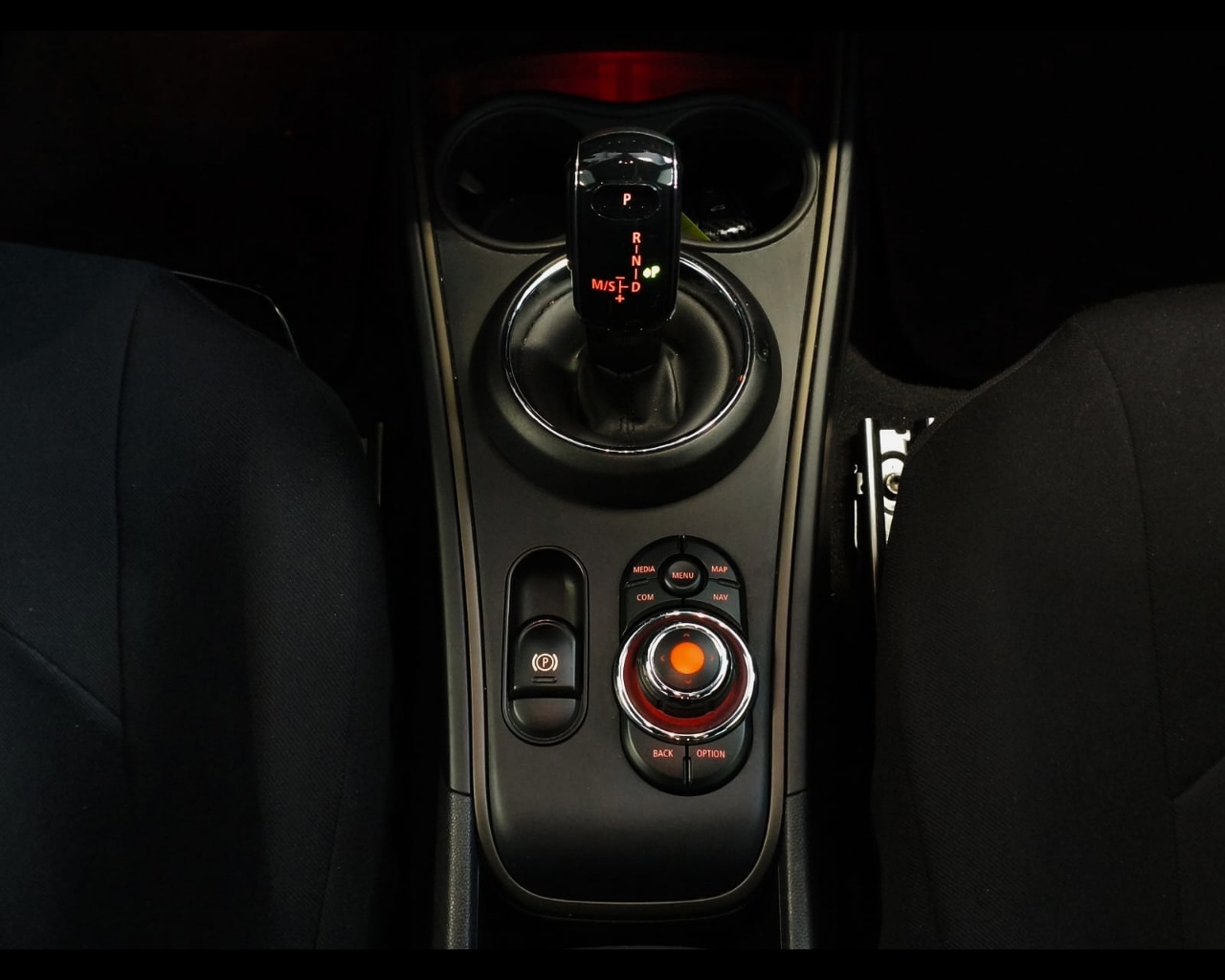 Foto MINI Mini Countryman 2.0 Cooper D Baker Street auto