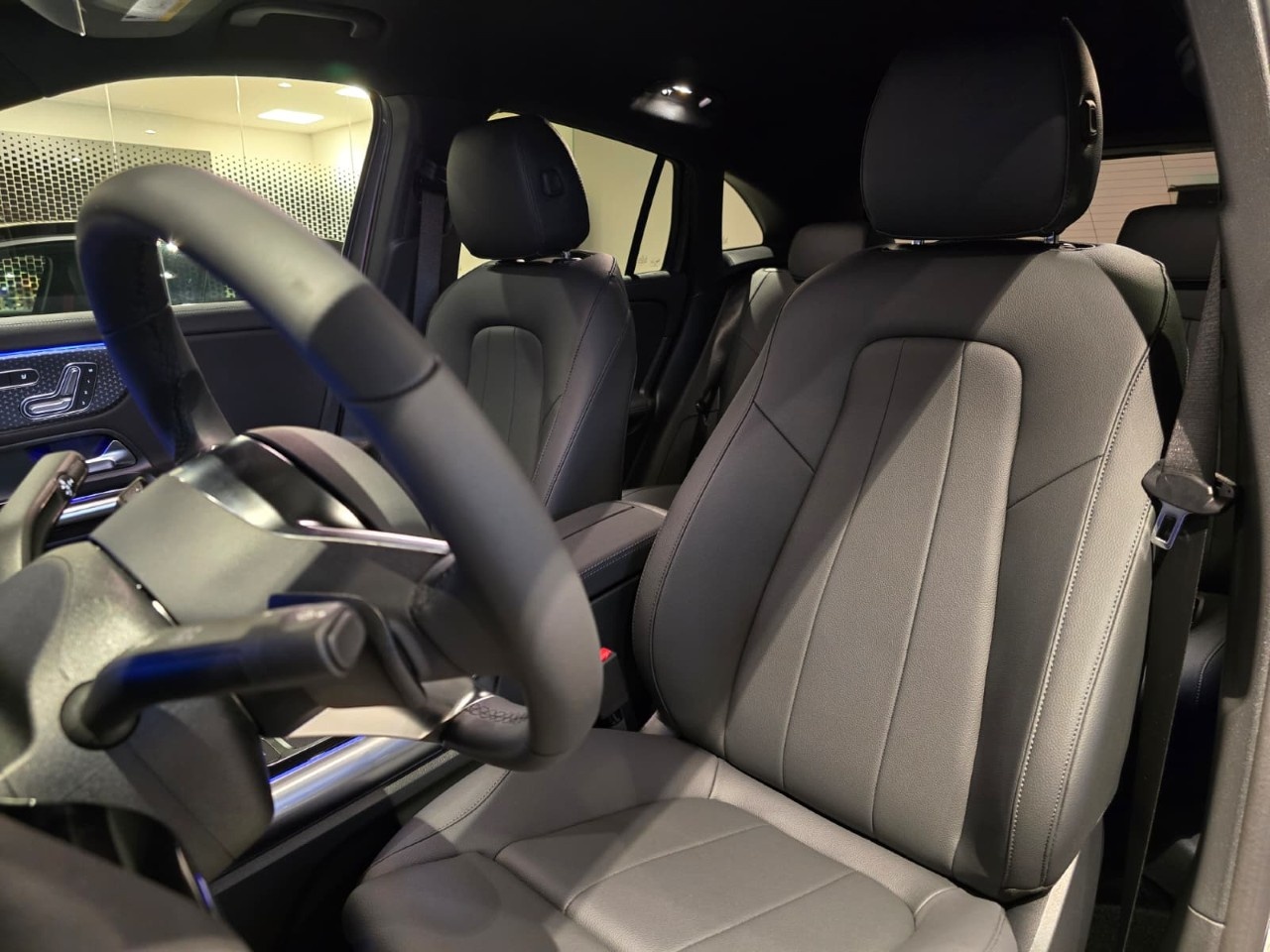 Mercedes EQA EQA 250+ Street Edition - 7