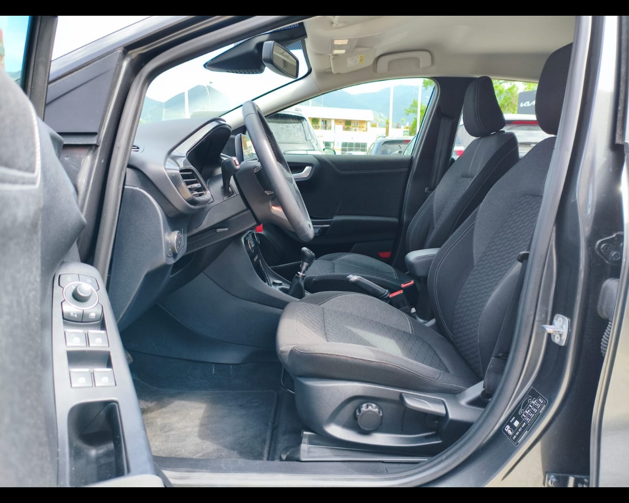 Foto FORD Puma 1.0 ecoboost h Titanium Design s&s 125cv